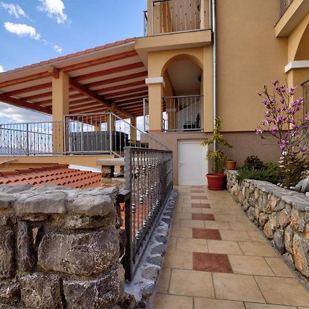 Apartments Lucia Senj 1 Luaran gambar