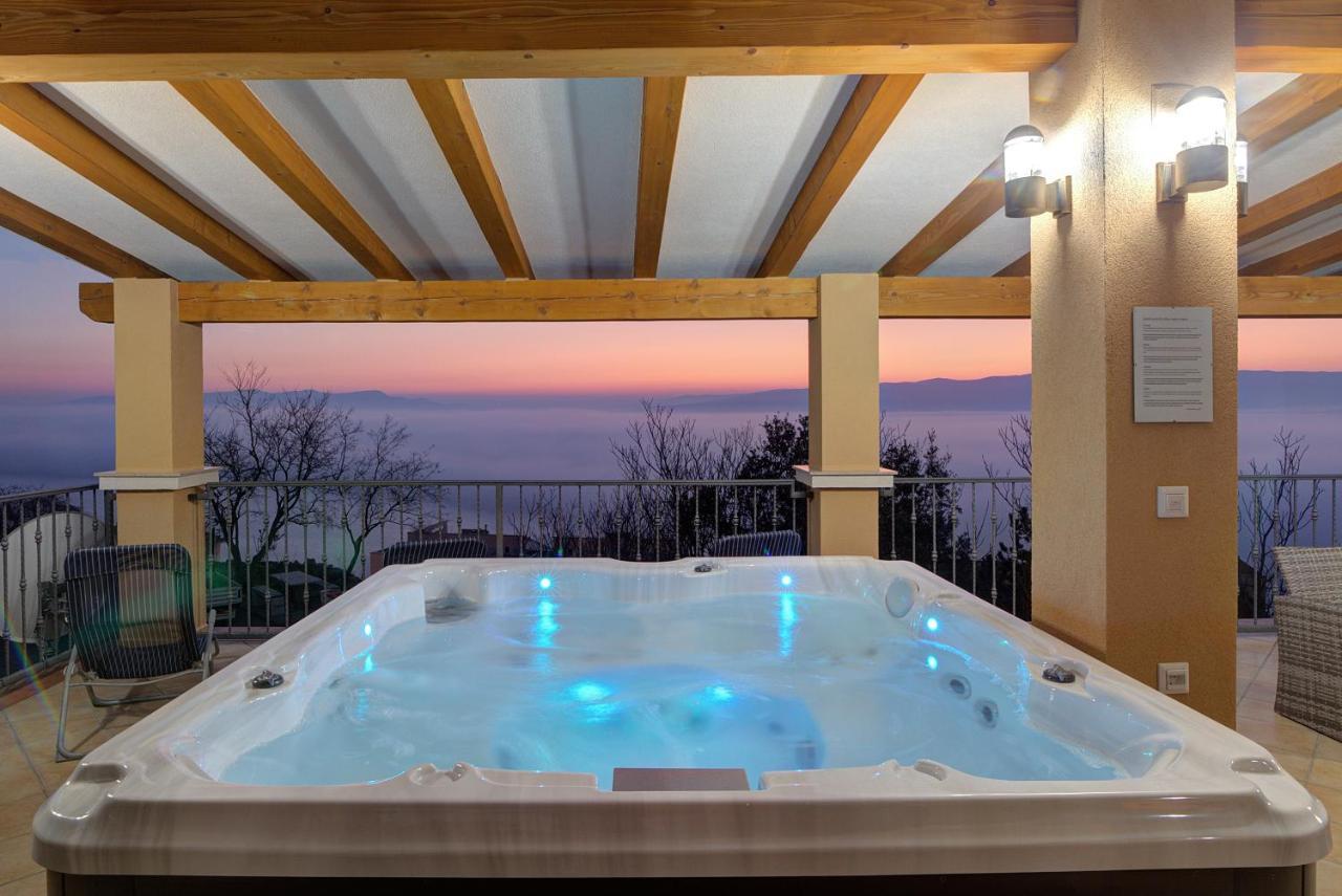 Apartments Lucia Senj 1 Luaran gambar
