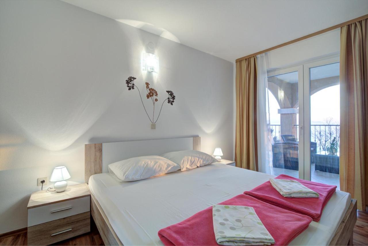 Apartments Lucia Senj 1 Luaran gambar